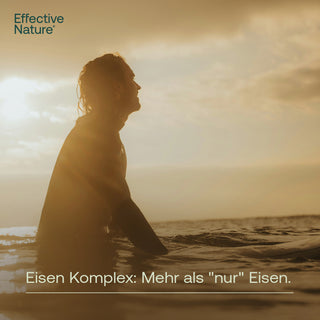 Mann im Wasser bei Sonnenuntergang, Effective Nature Eisen Komplex Werbebild mit Text